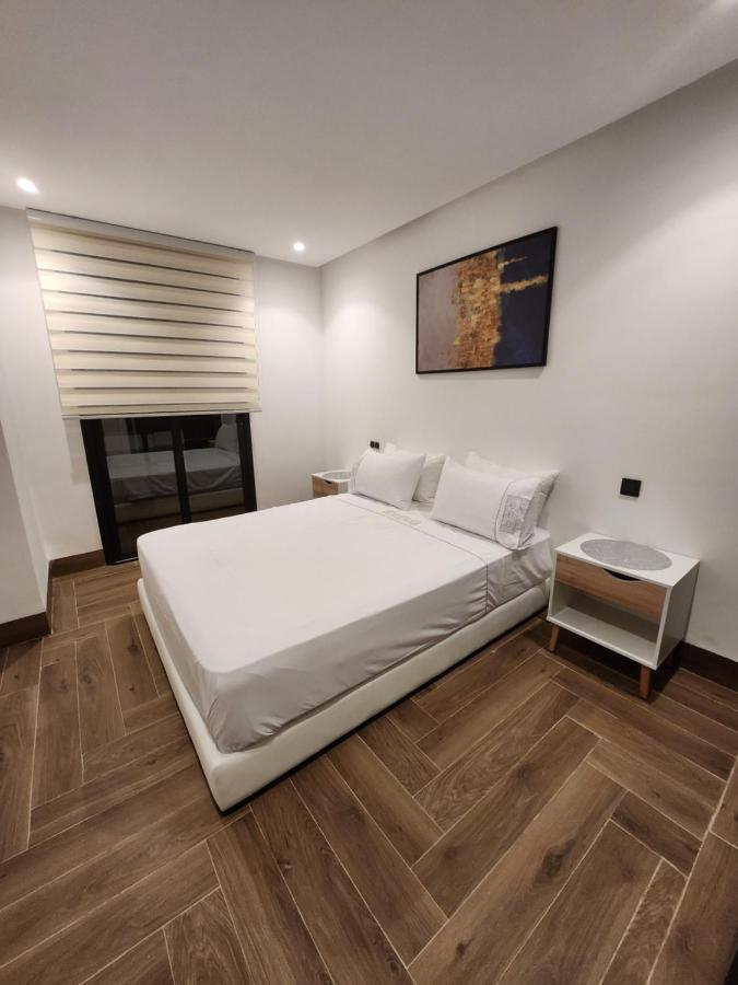 Modern Luxury Retreat: 2-Bedroom Apartment In The Heart Of Marrakech Marraquexe Exterior foto