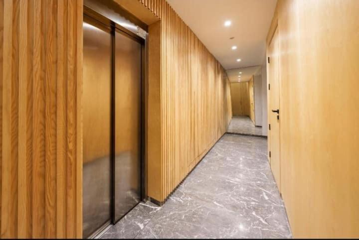 Modern Luxury Retreat: 2-Bedroom Apartment In The Heart Of Marrakech Marraquexe Exterior foto